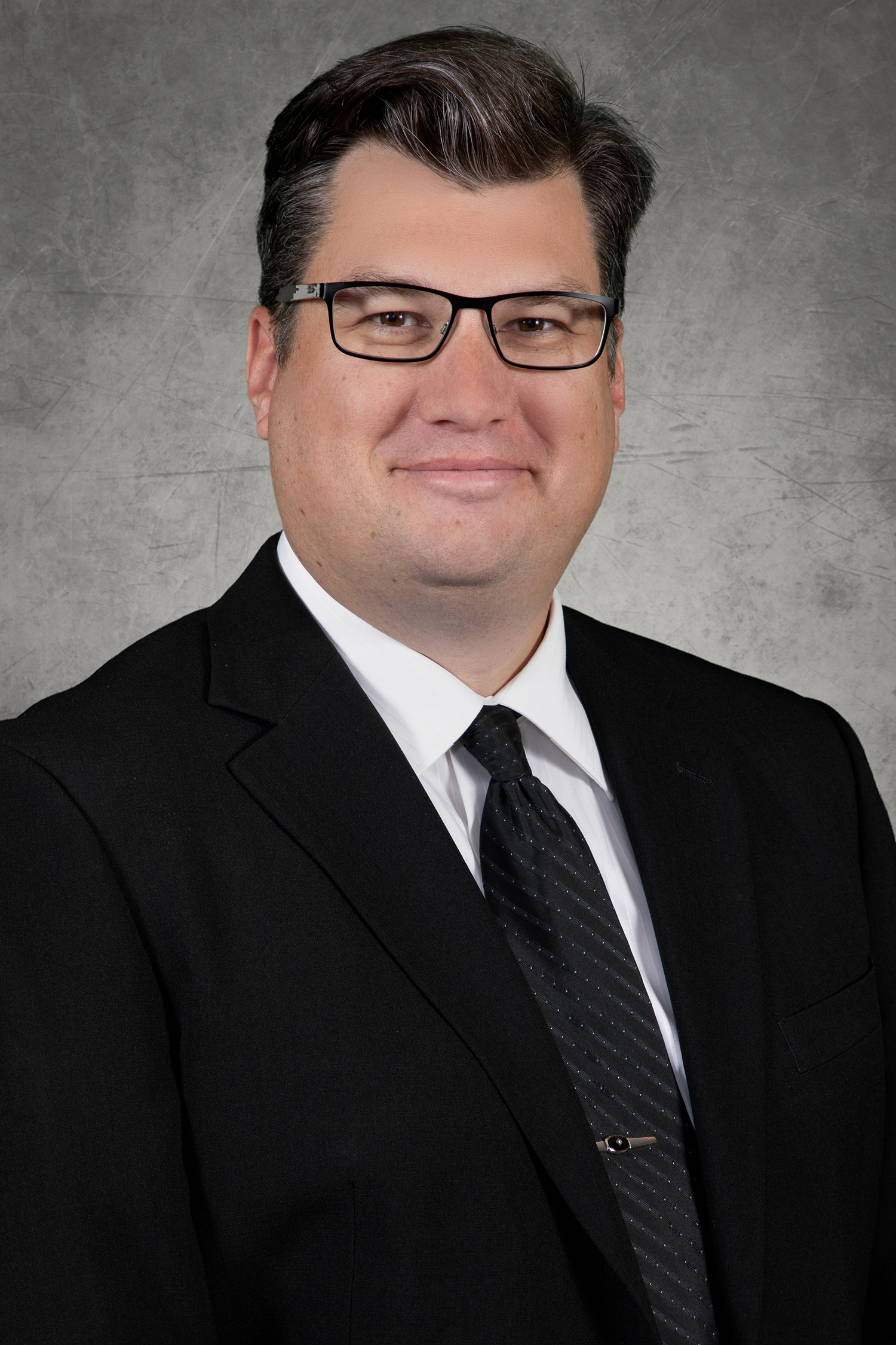 Headshot of Ryan Roupe